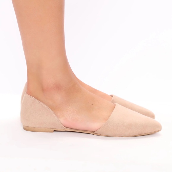 NWT Charlotte Russe | Beige / Tan Pointed Toe Flats Shoes | Women's Size 8 - Picture 3 of 7